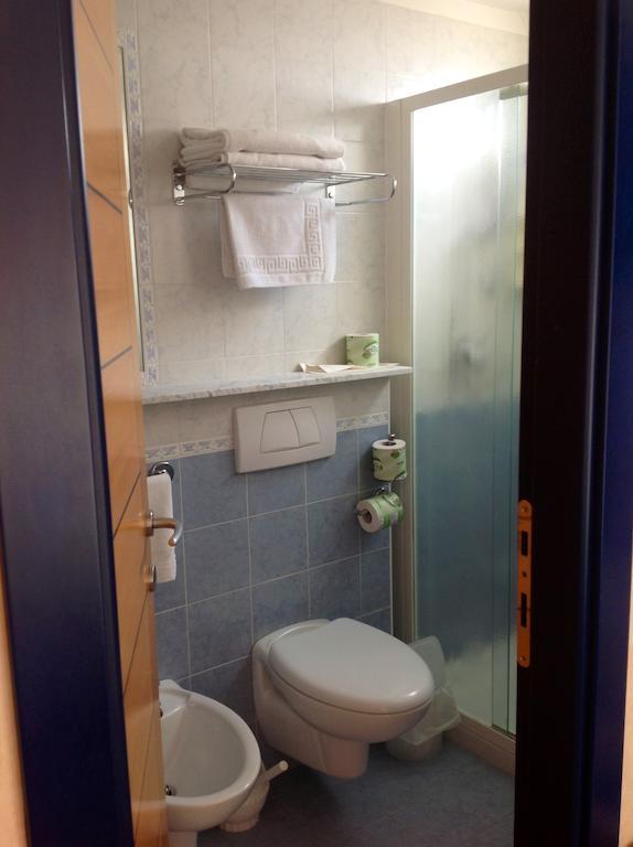 Hotel Diplomatic Riccione Zimmer foto